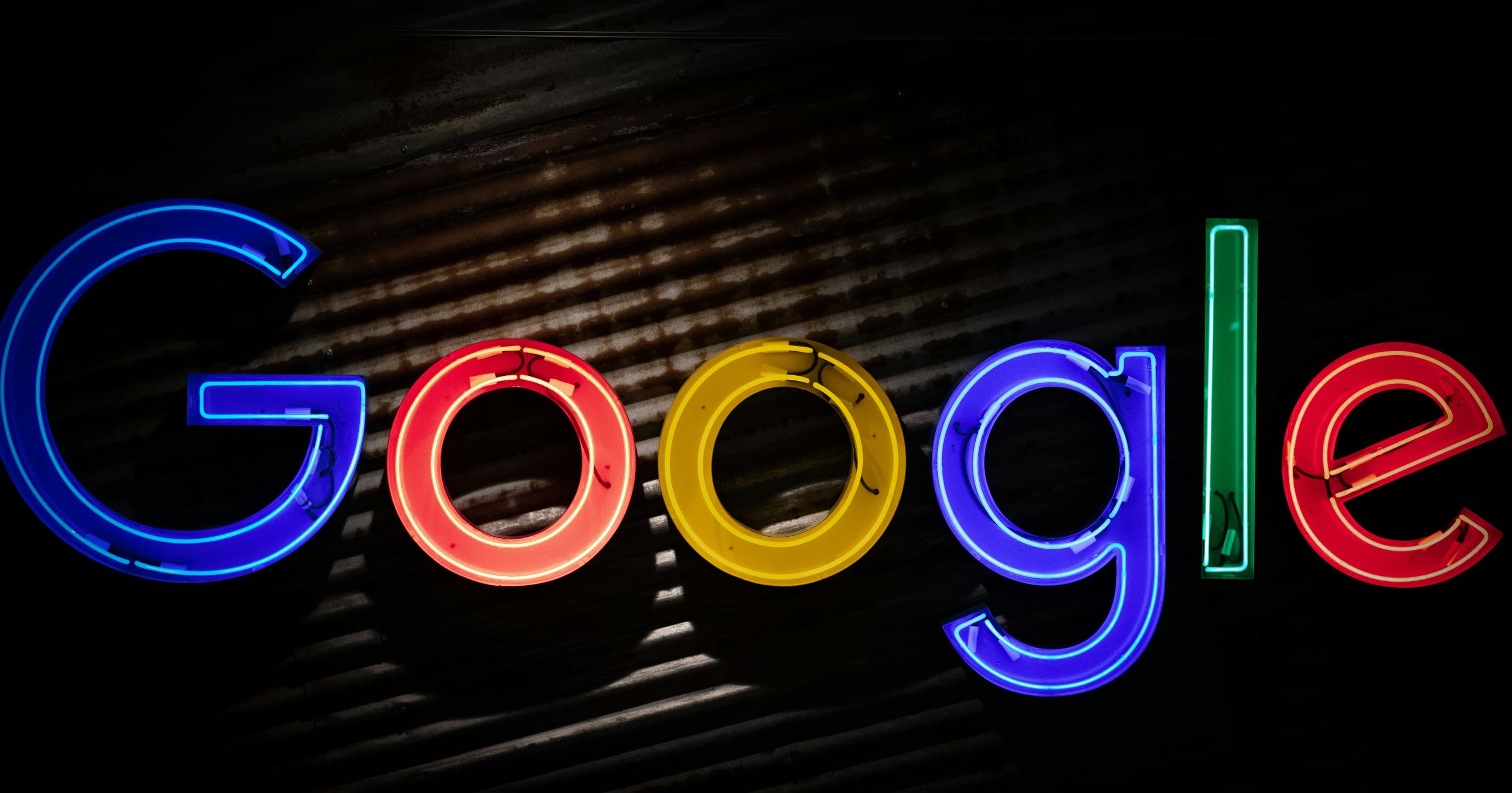 Google logo neon light signage